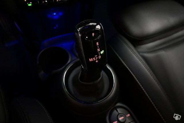 MINI Cooper 21