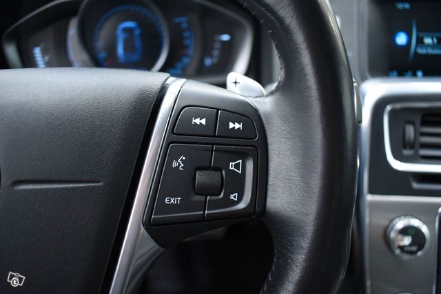 Volvo S60 14