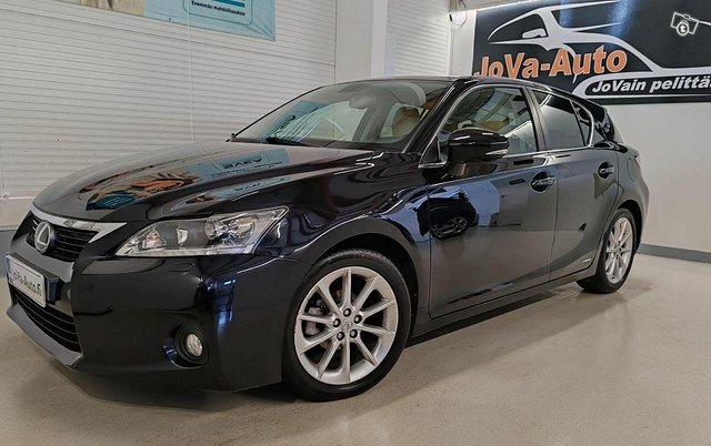 Lexus CT, kuva 1