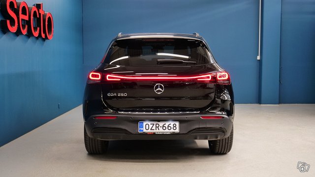 Mercedes-Benz EQA 4