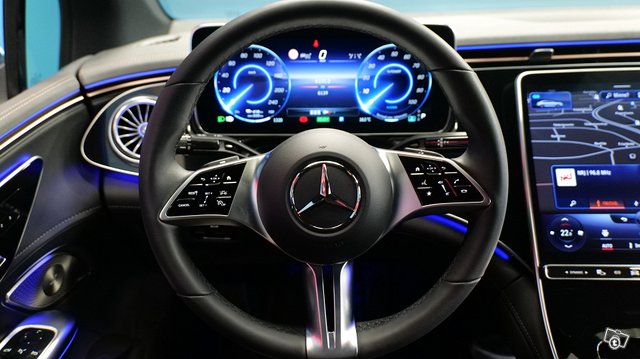 Mercedes-Benz EQE 13