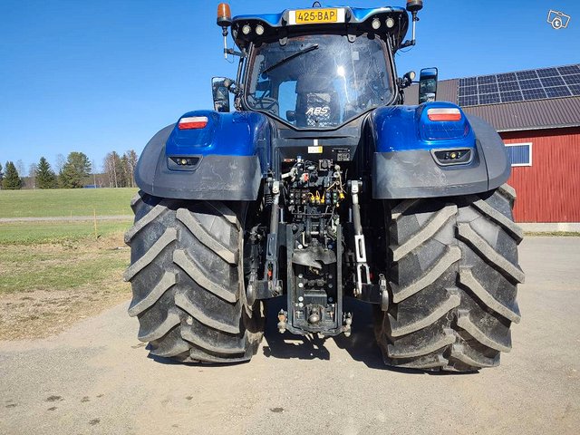 New Holland T 7.315 AC 4