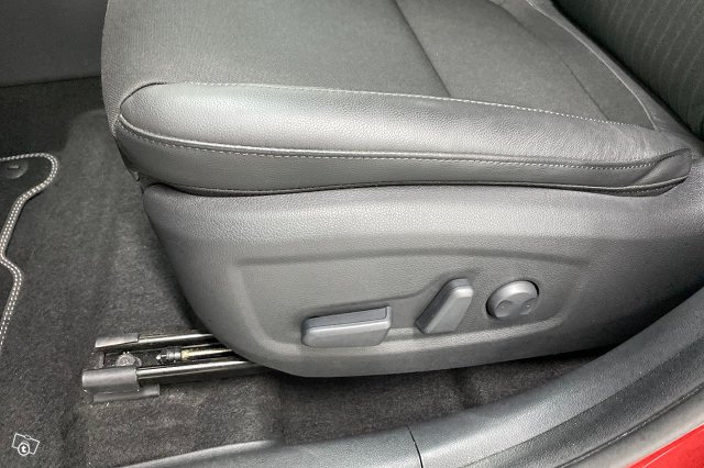 Hyundai KONA 20