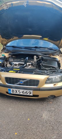 Volvo S60, kuva 1