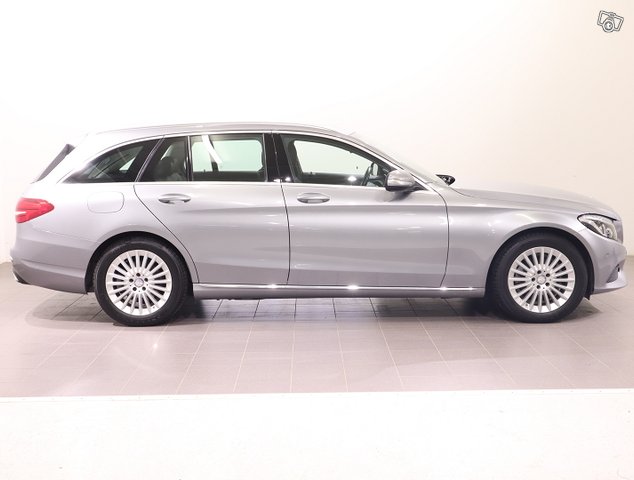 Mercedes-Benz C 3
