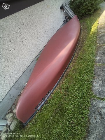 Belican kanootti, kuva 1