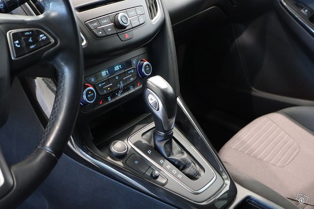 Ford Focus 15