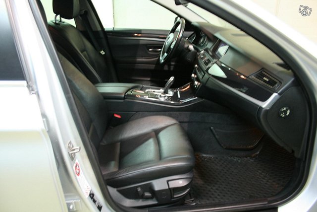 BMW 520 9