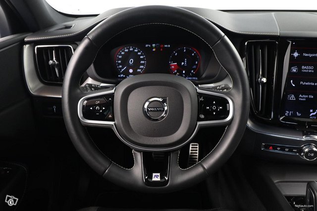 Volvo XC60 14