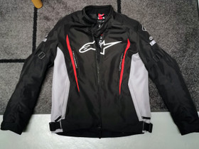 Alpinestars Gunner V2 WP koko XL ajotakki, Ajoasut, kengät ja kypärät, Mototarvikkeet ja varaosat, Kuopio, Tori.fi Alpinestars Gunner V2 WP koko XL ajotakki, Ajoasut, kengät ja kypärät, Mototarvikkeet ja varaosat, Kuopio, Tori.fi