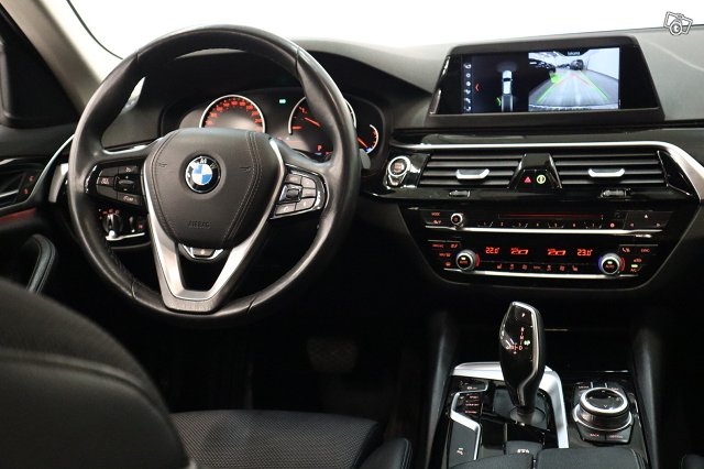 BMW 5-SARJA 18