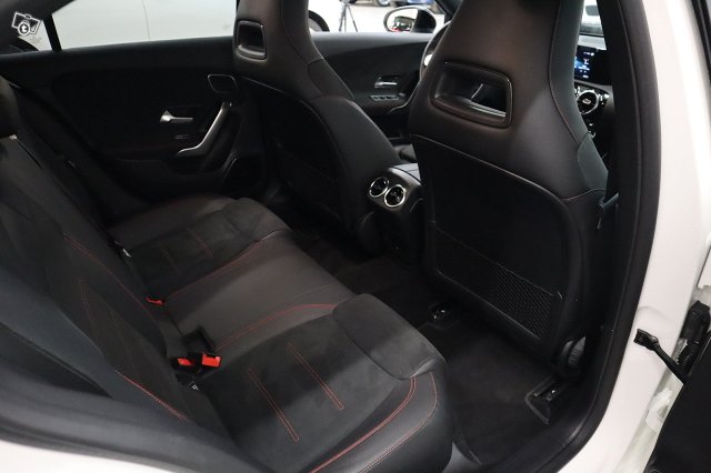 Mercedes-Benz A 13
