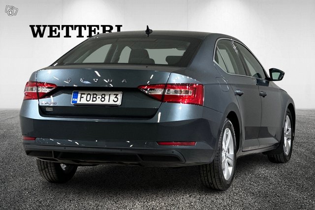 Skoda SUPERB 7