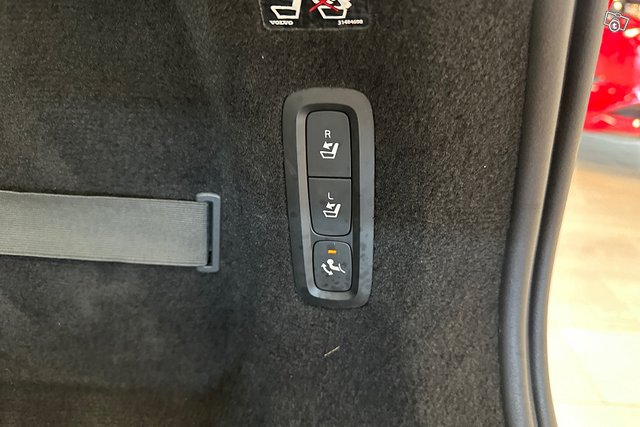 Volvo V90 18