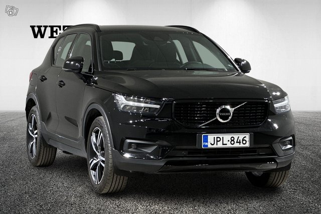Volvo XC40 3