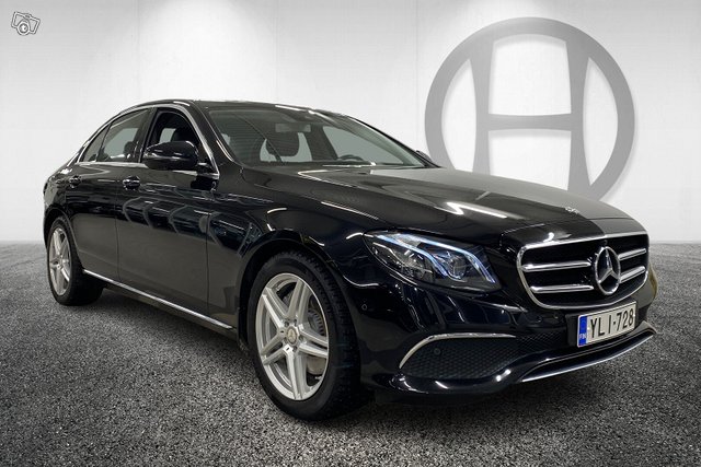 Mercedes-Benz E, kuva 1