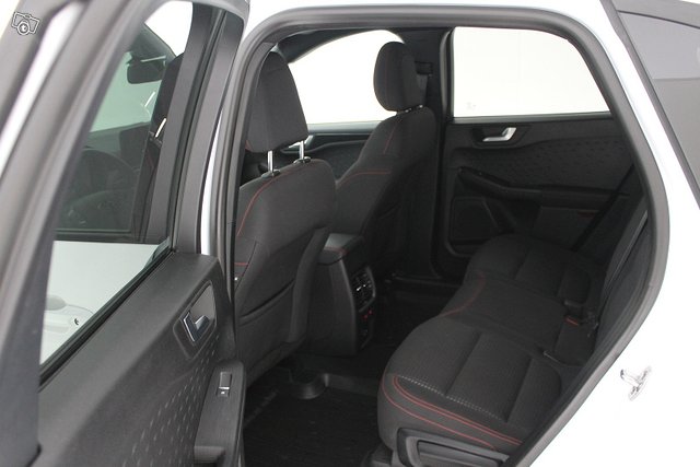 Ford Kuga 10