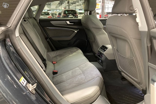 Audi A7 13
