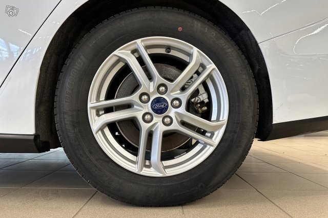 Ford FOCUS 7