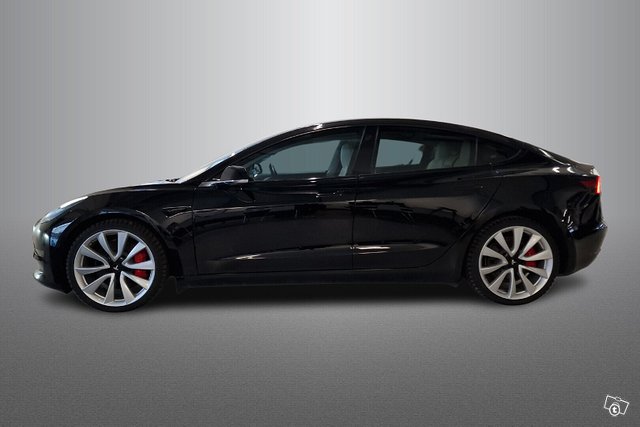 Tesla MODEL 3 6