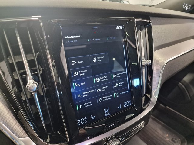 Volvo V60 11