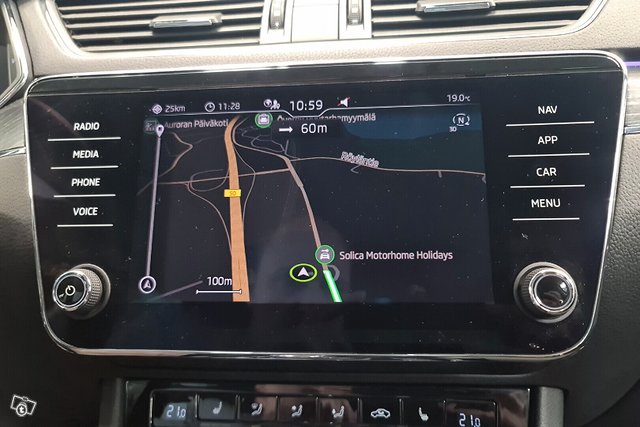Skoda SUPERB 10