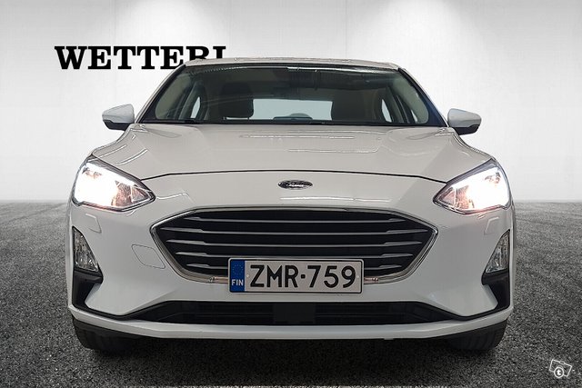 Ford FOCUS 5