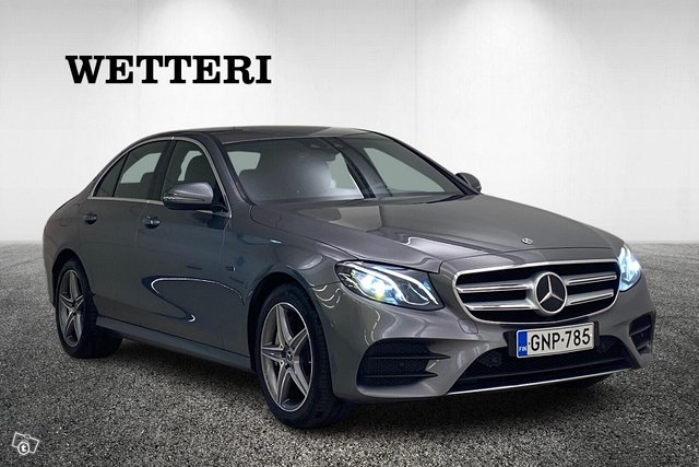 Mercedes-Benz E, kuva 1