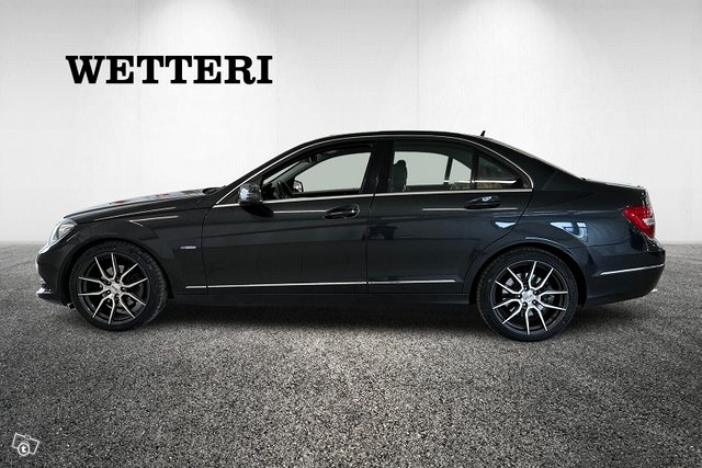 Mercedes-Benz C 6