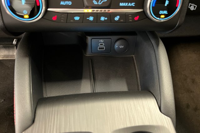 Ford Kuga 16
