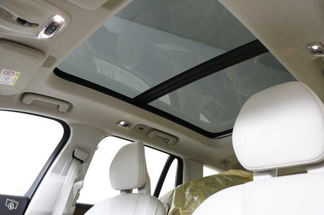 Volvo XC90 13