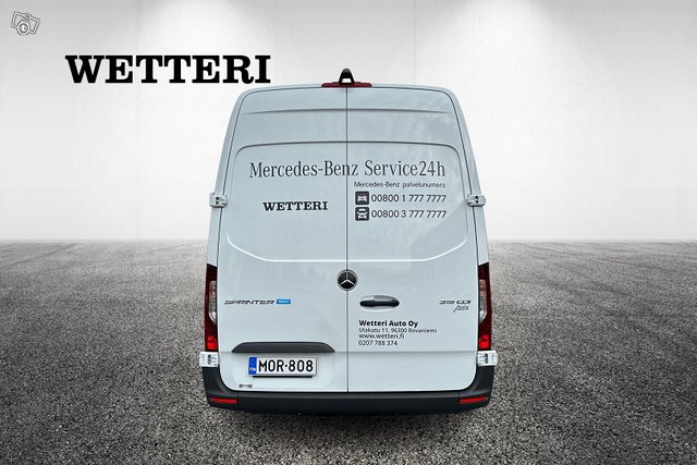 Mercedes-Benz SPRINTER 4