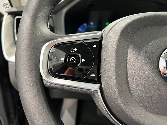 Volvo XC60 11