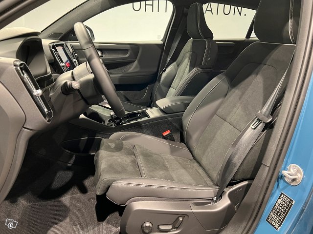 Volvo C40 5