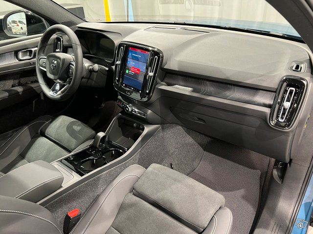 Volvo C40 20