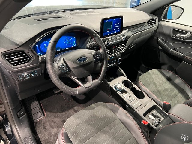 Ford Kuga 6