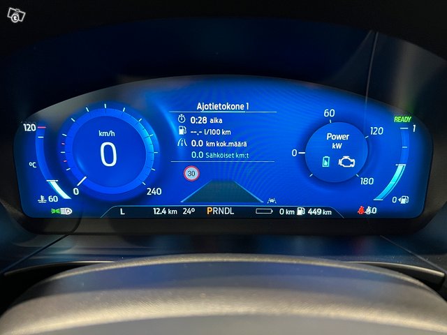 Ford Kuga 11