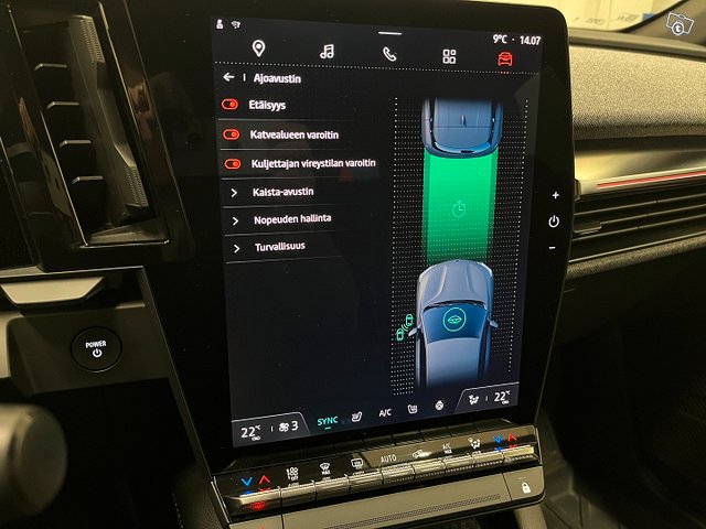 Renault MEGANE E-TECH 17