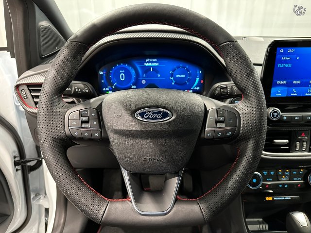 Ford Puma 8