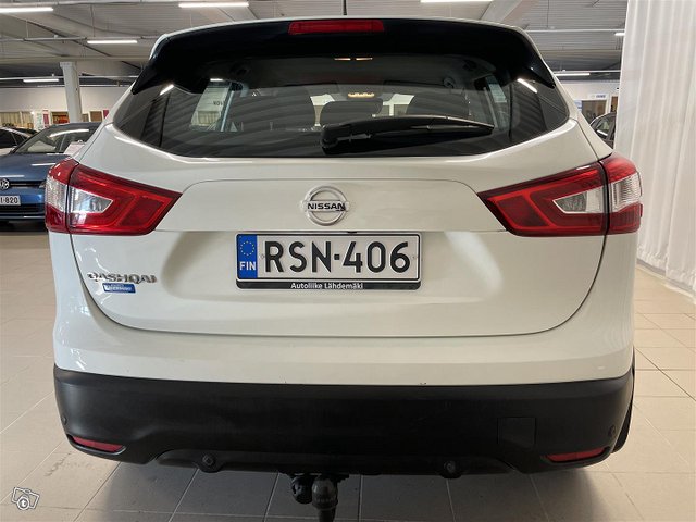 NISSAN QASHQAI 4