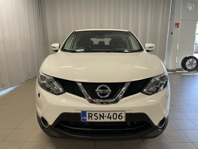 NISSAN QASHQAI 8