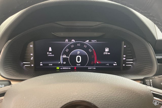 SKODA Scala 13