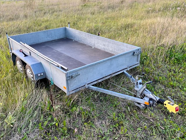 Telikärry / traileri, max paino 2000kg, kuva 1