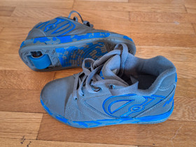 Rullakengät, Heelys, Rullaluistelu ja skeittaus, Urheilu ja ulkoilu, Kuopio, Tori.fi Rullakengät, Heelys, Rullaluistelu ja skeittaus, Urheilu ja ulkoilu, Kuopio, Tori.fi