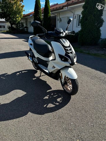 Peugeot Speedfight 4, kuva 1