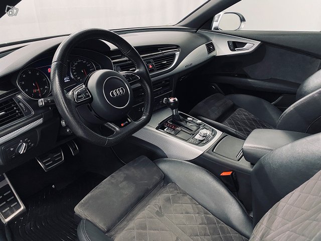 Audi RS7 7