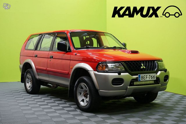 Mitsubishi Pajero 1