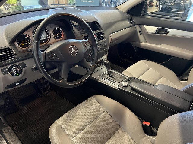Mercedes-Benz C 7