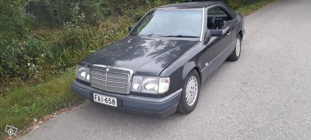 Mercedes-Benz 300, kuva 1