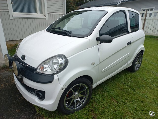 Microcar M.GO 2, mopoauto, kuva 1
